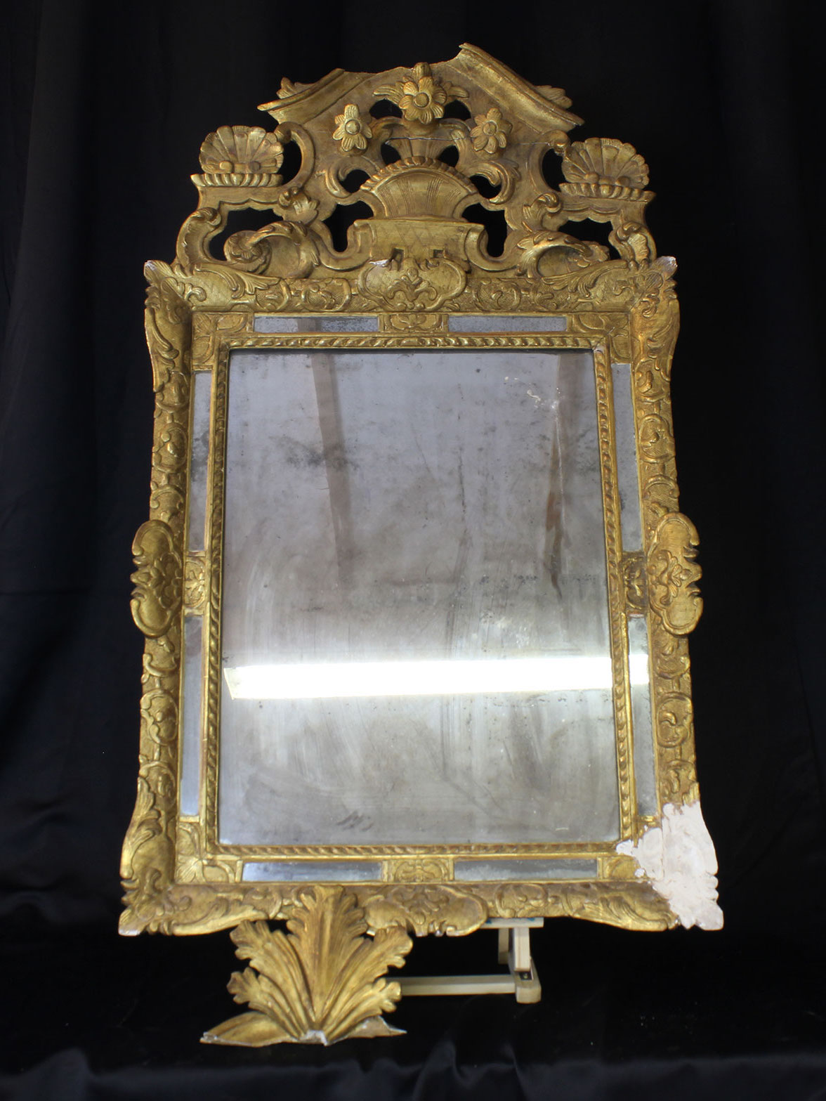 Miroir à parcloses doré Louis XIV