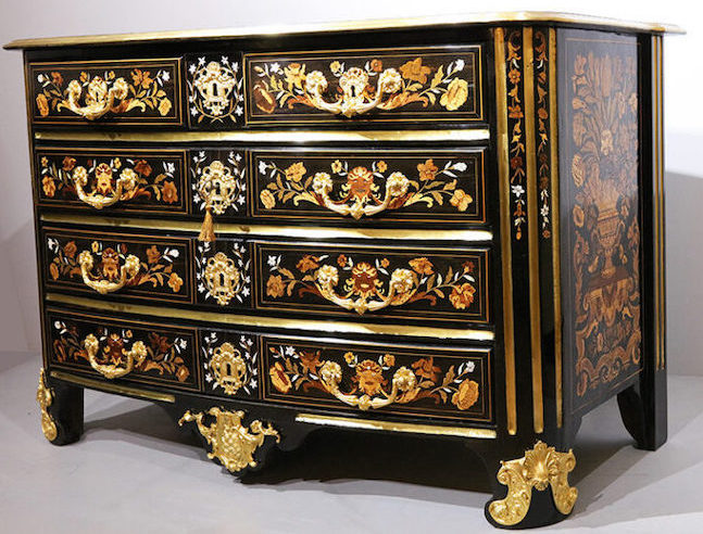 Restauration Commode Louis XIV marqueterie florale Mondon